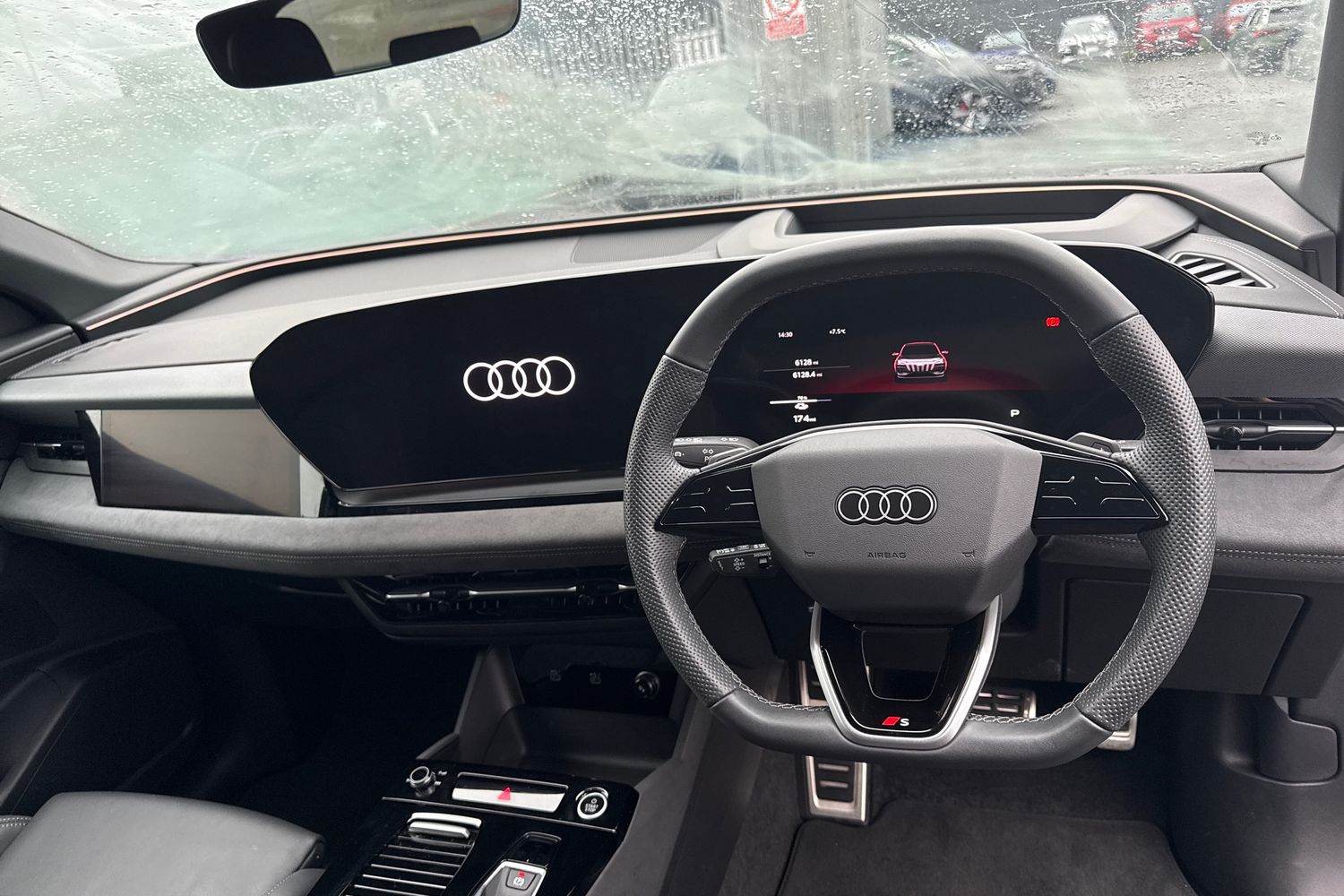 Used Audi Q6 e-tron 2025 for sale - 77368598: Photo 18