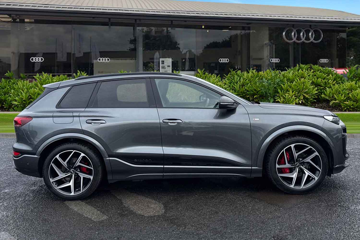 Used Audi Q6 e-tron 2025 for sale - 77368598: Photo 3