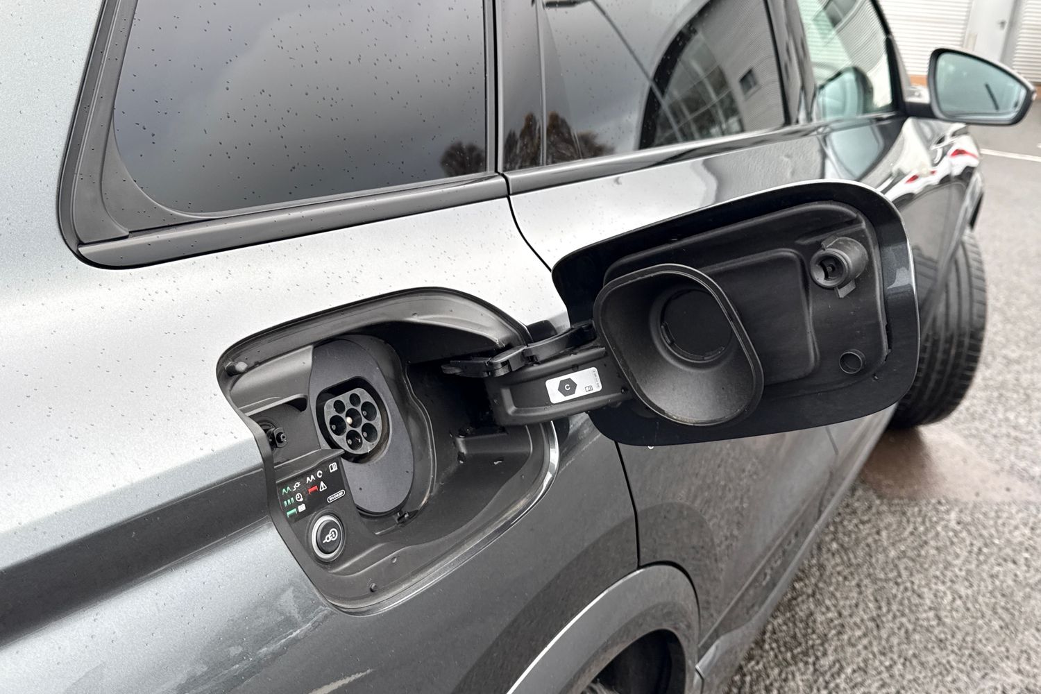 Used Audi Q6 e-tron 2025 for sale - 77368598: Photo 32