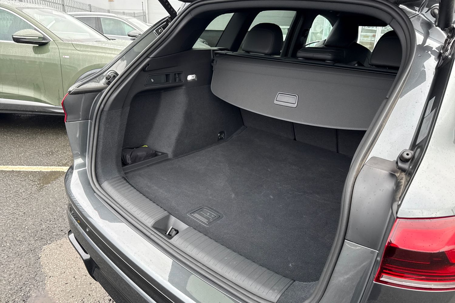 Used Audi Q6 e-tron 2025 for sale - 77368598: Photo 36