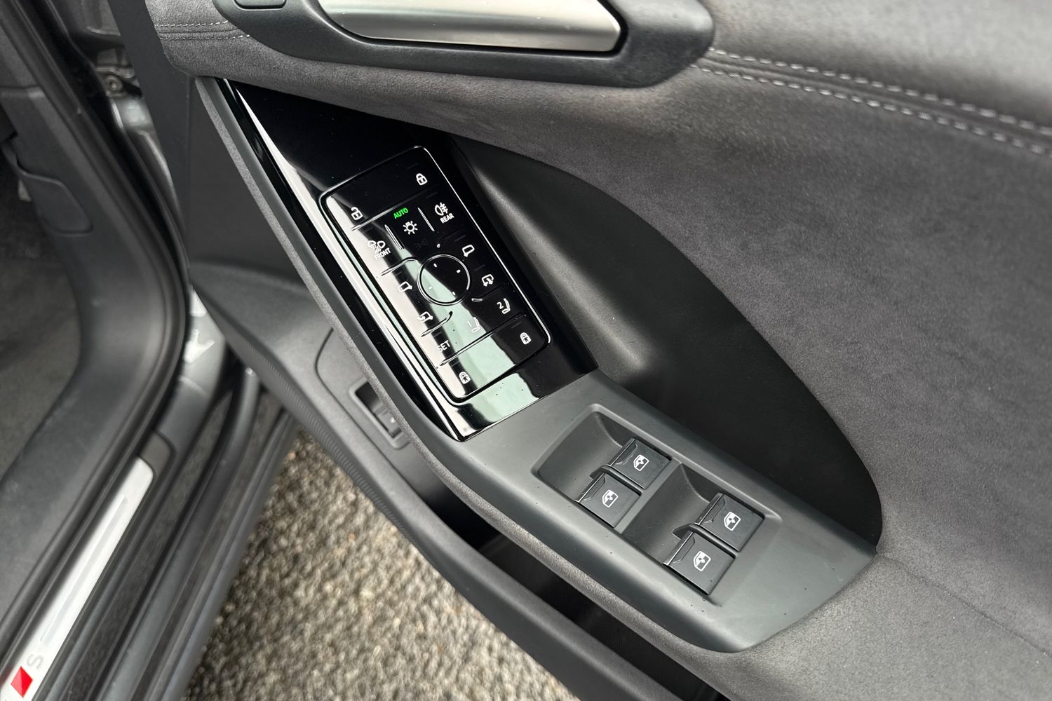 Used Audi Q6 e-tron 2025 for sale - 77368598: Photo 47