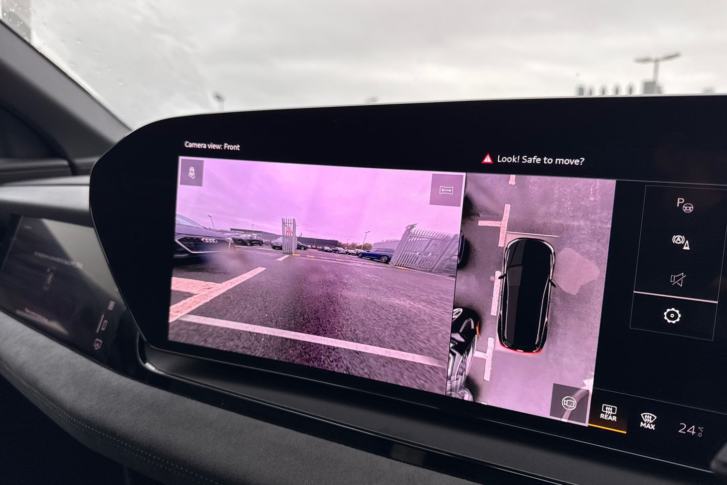 Used Audi Q6 e-tron 2025 for sale - 77368598: Photo 54