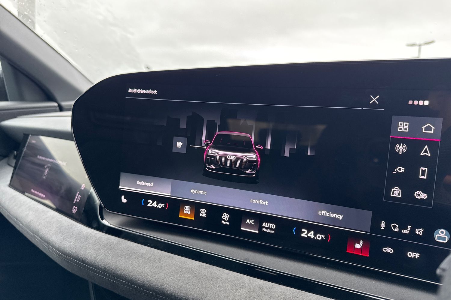 Used Audi Q6 e-tron 2025 for sale - 77368598: Photo 55