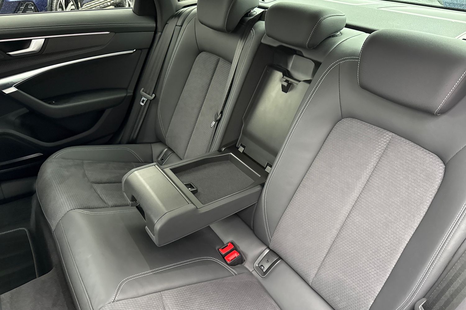 Used Audi A6 Saloon 2023 for sale - 76205350: Photo 19