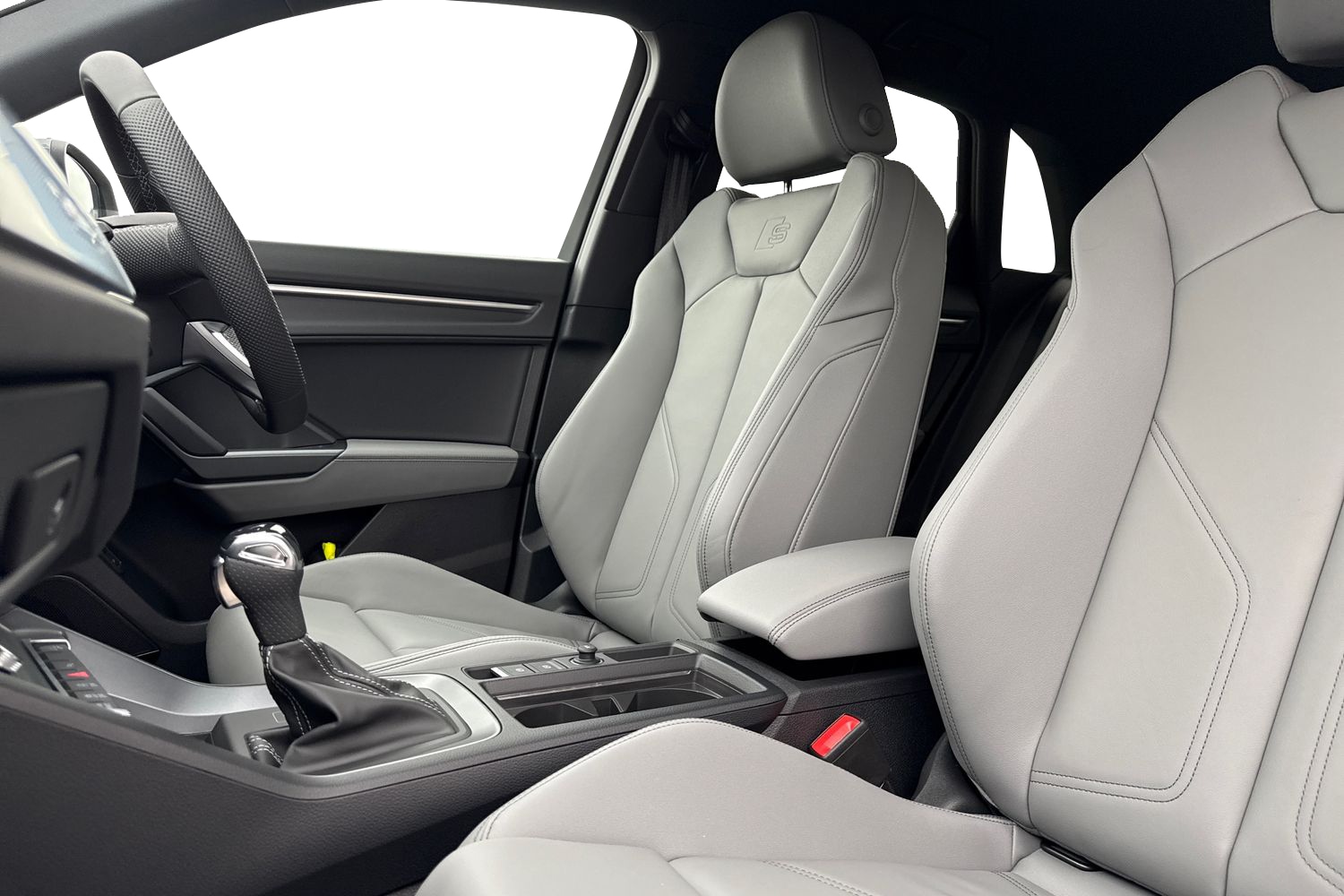 Used Audi Q3 2025 for sale - 76453507: Photo 15