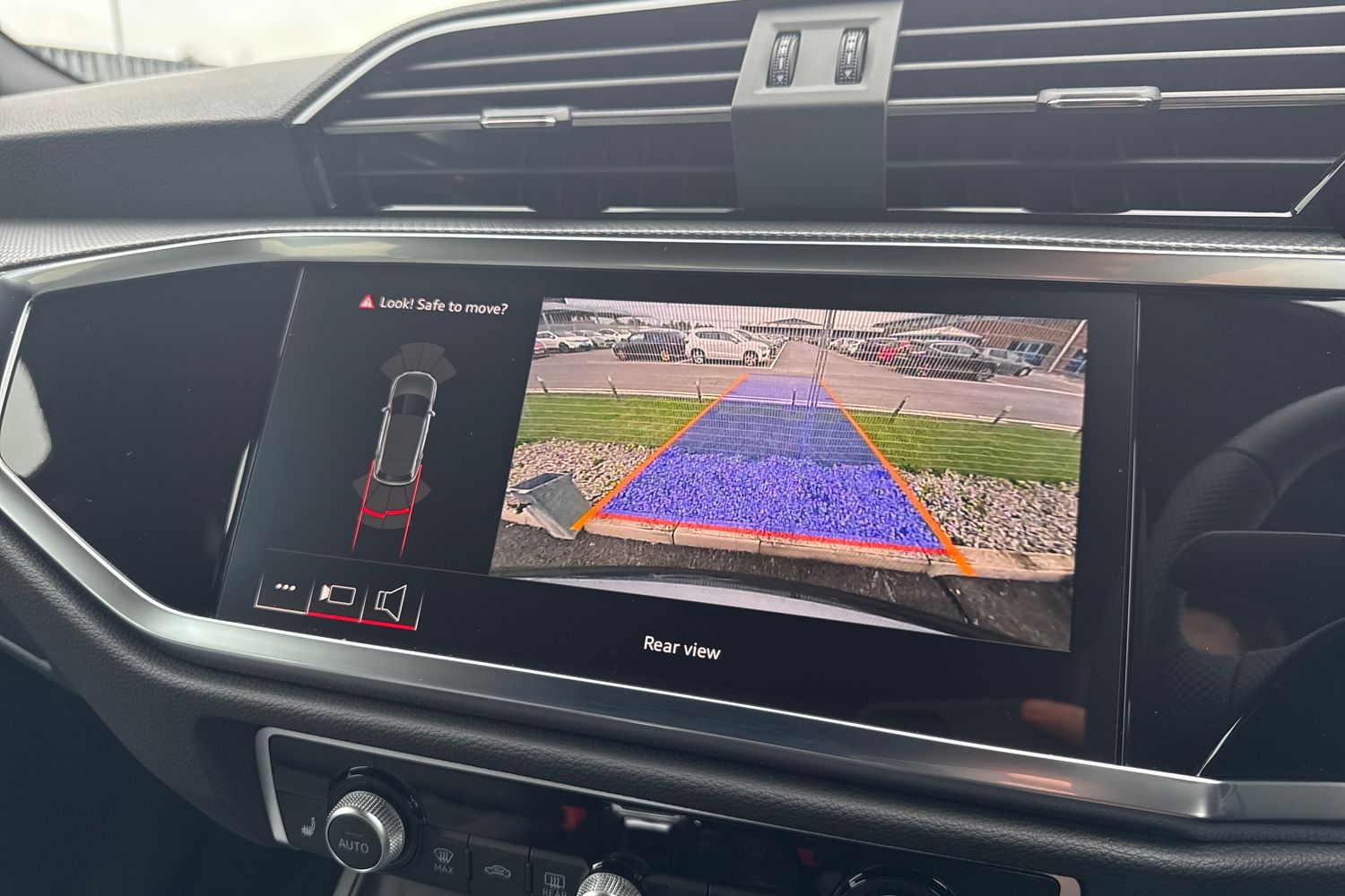 Used Audi Q3 2025 for sale - 76453507: Photo 56