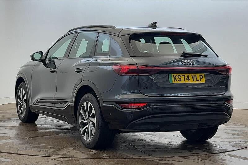 Used Audi Q6 e-tron 2025 for sale - 76617146: Photo 2