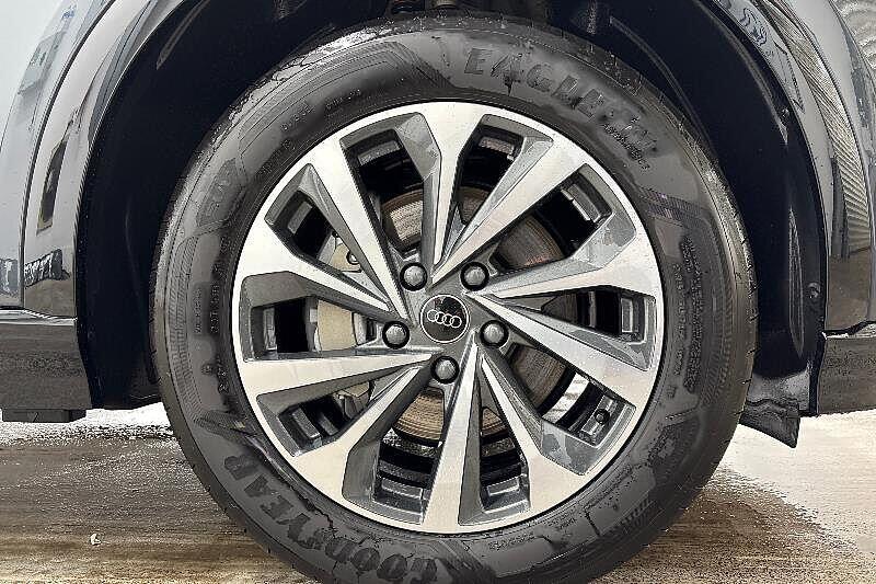 Used Audi Q6 e-tron 2025 for sale - 76617146: Photo 4