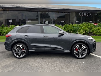 Used Audi Q5 2025 for sale - 75968521: Photo 3