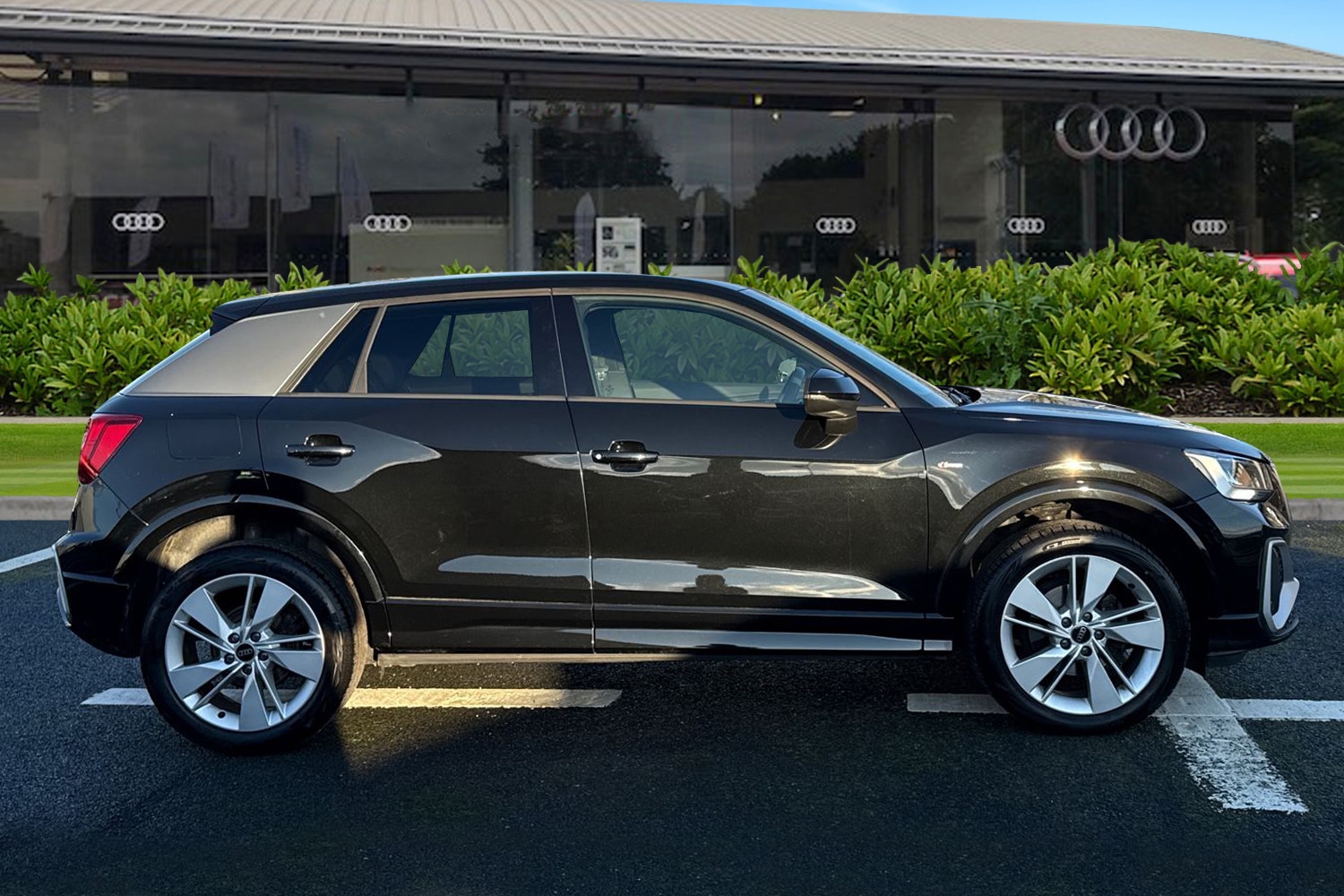 Used Audi Q2 2023 for sale - 77270420: Photo 3
