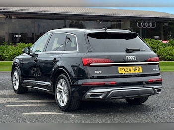 Used Audi Q7 2024 for sale - 76192245: Photo 2