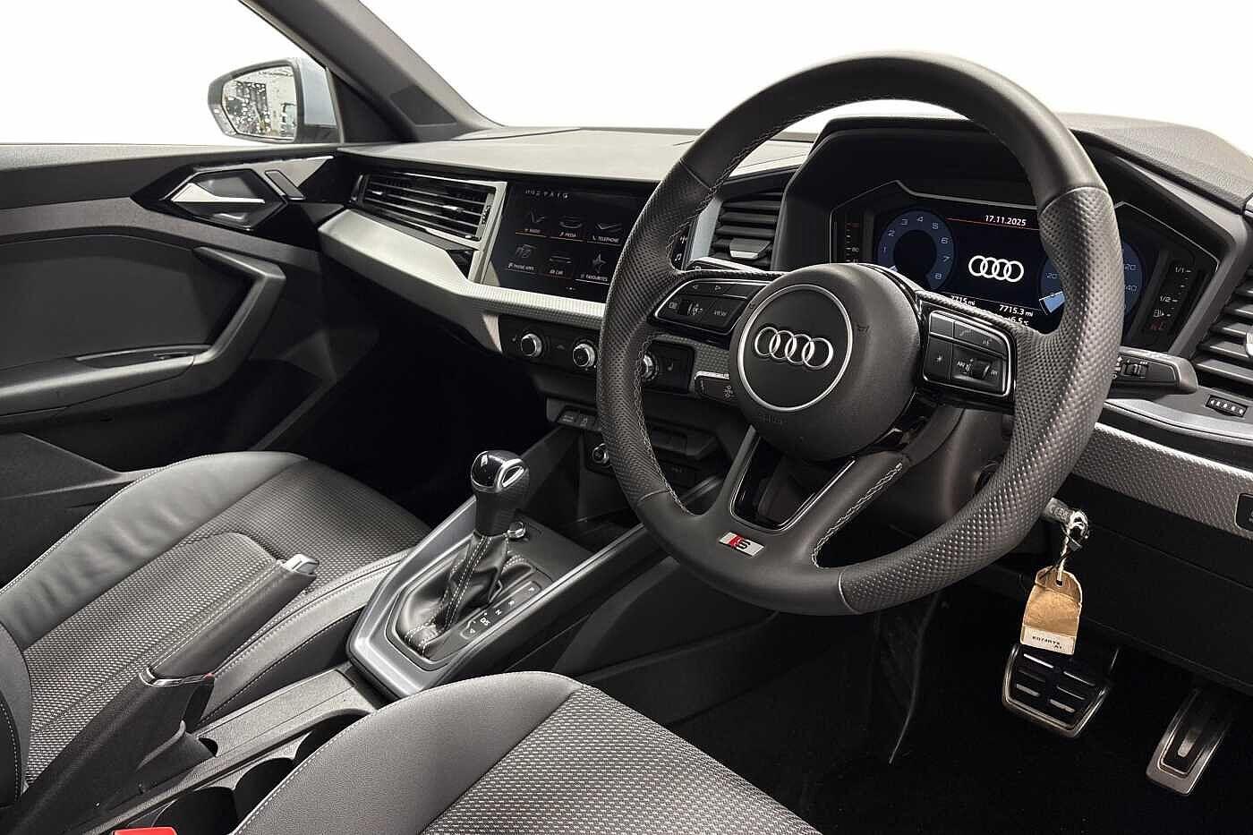 Used Audi A1 2025 for sale - 76697657: Photo 5