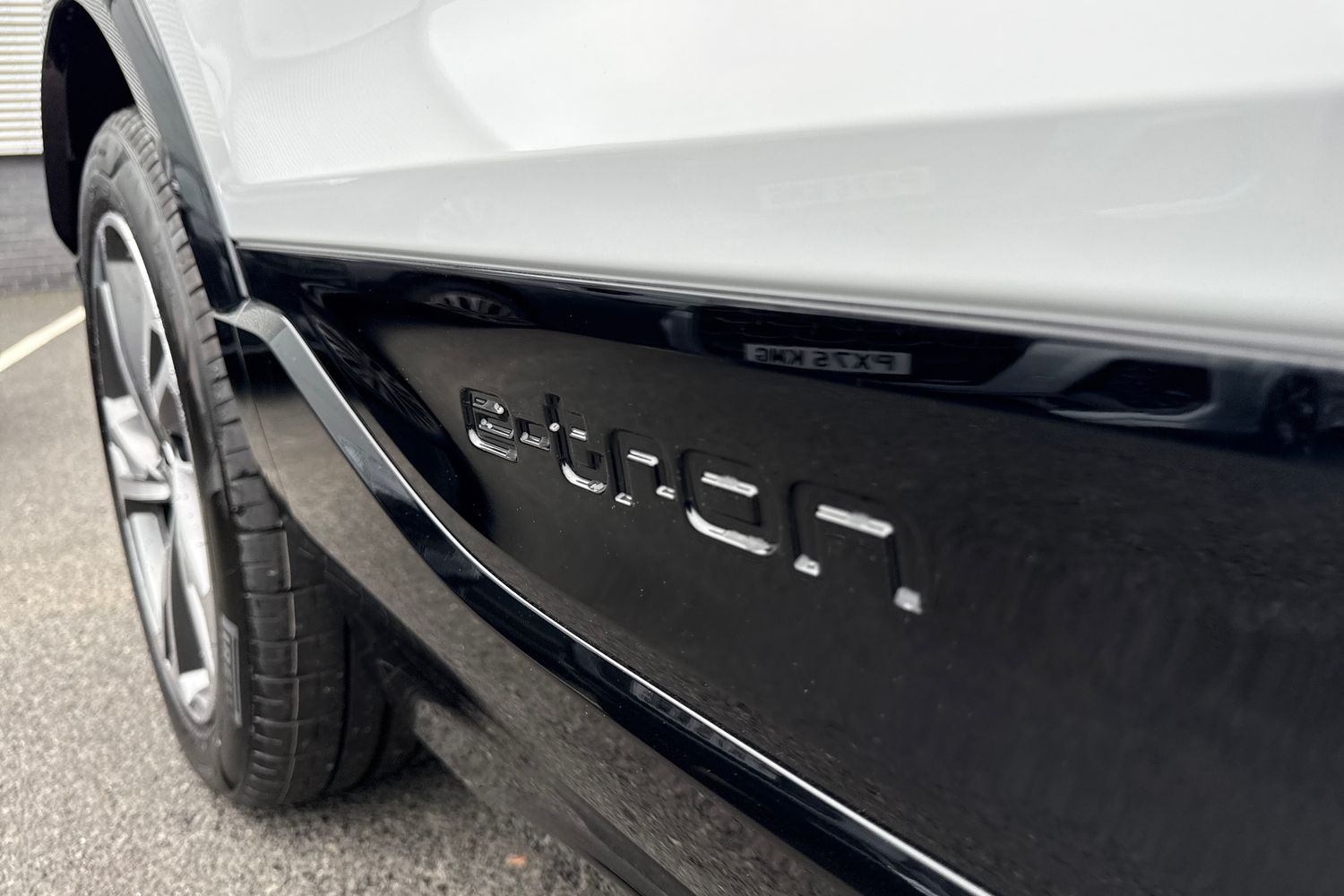 Used Audi Q6 e-tron 2025 for sale - 76476126: Photo 32