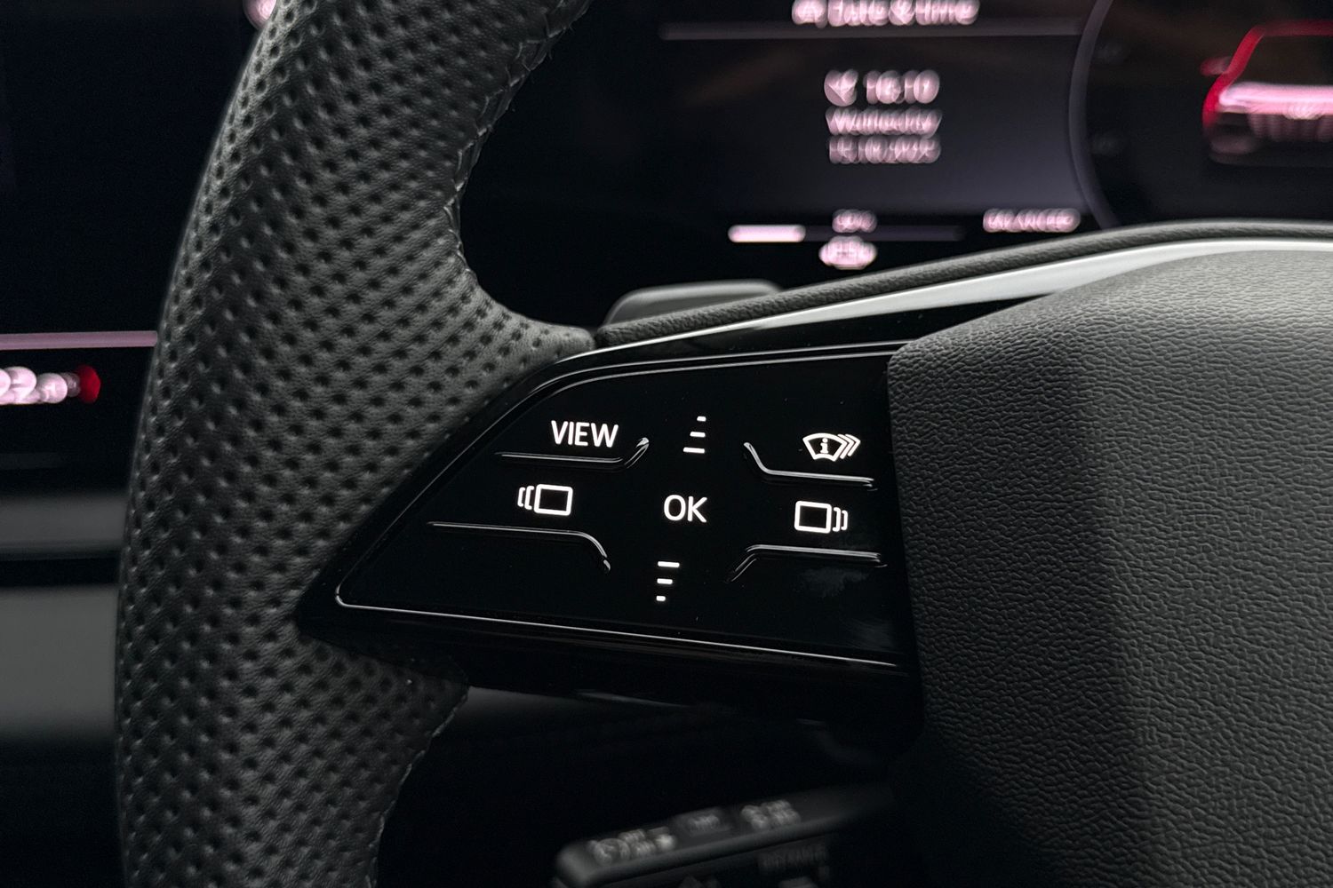 Used Audi Q6 e-tron 2025 for sale - 76476126: Photo 52