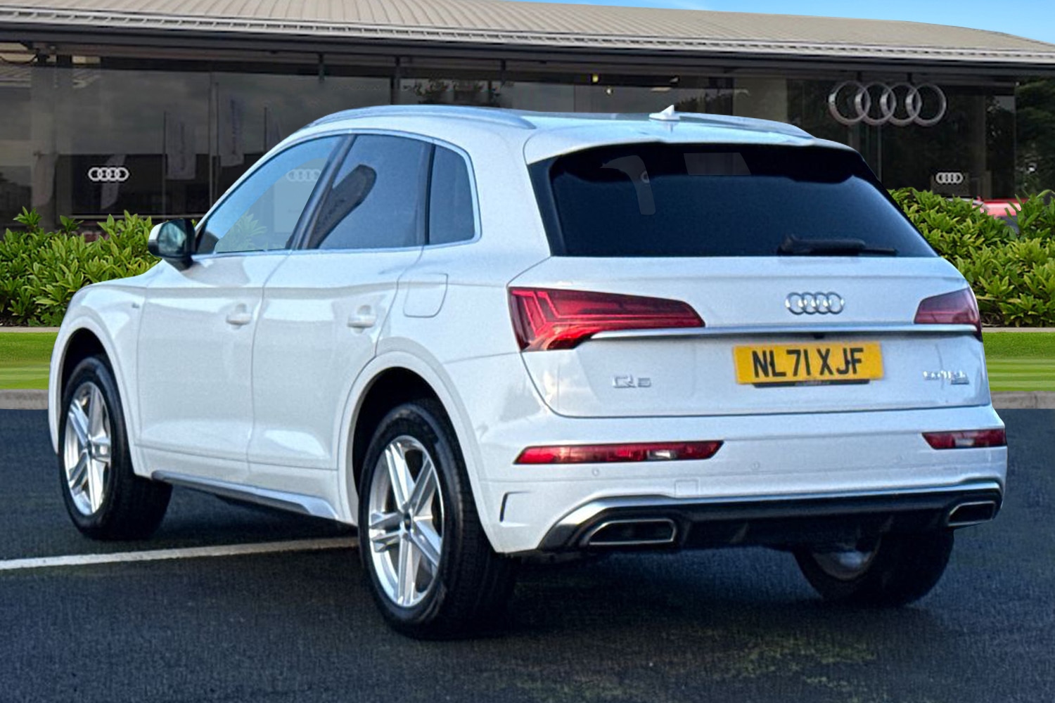 Used Audi Q5 2021 for sale - 77262556: Photo 2