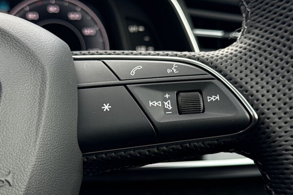 Used Audi Q8 2025 for sale - 76224745: Photo 39