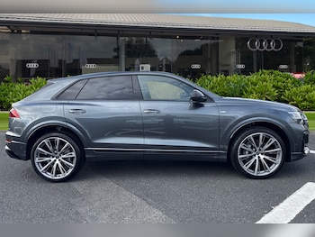 Used Audi Q8 2025 for sale - 76224745: Photo 3