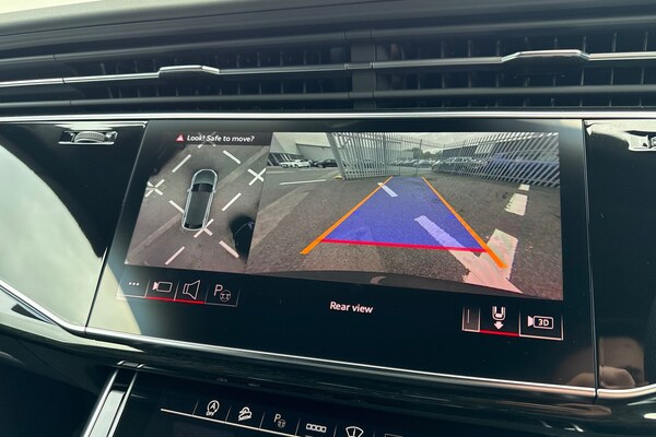 Used Audi Q8 2025 for sale - 76224745: Photo 56