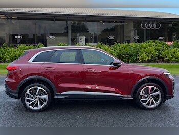 Used Audi Q5 2025 for sale - 76553521: Photo