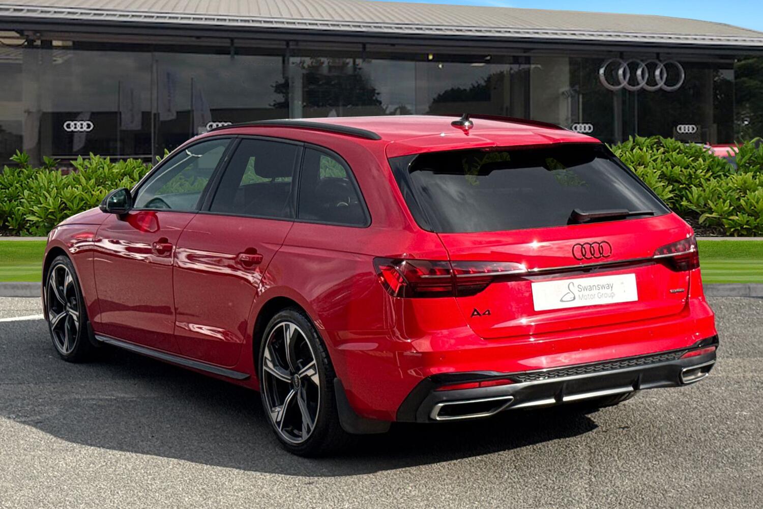 Used Audi A4 2022 for sale - 77779660: Photo 2