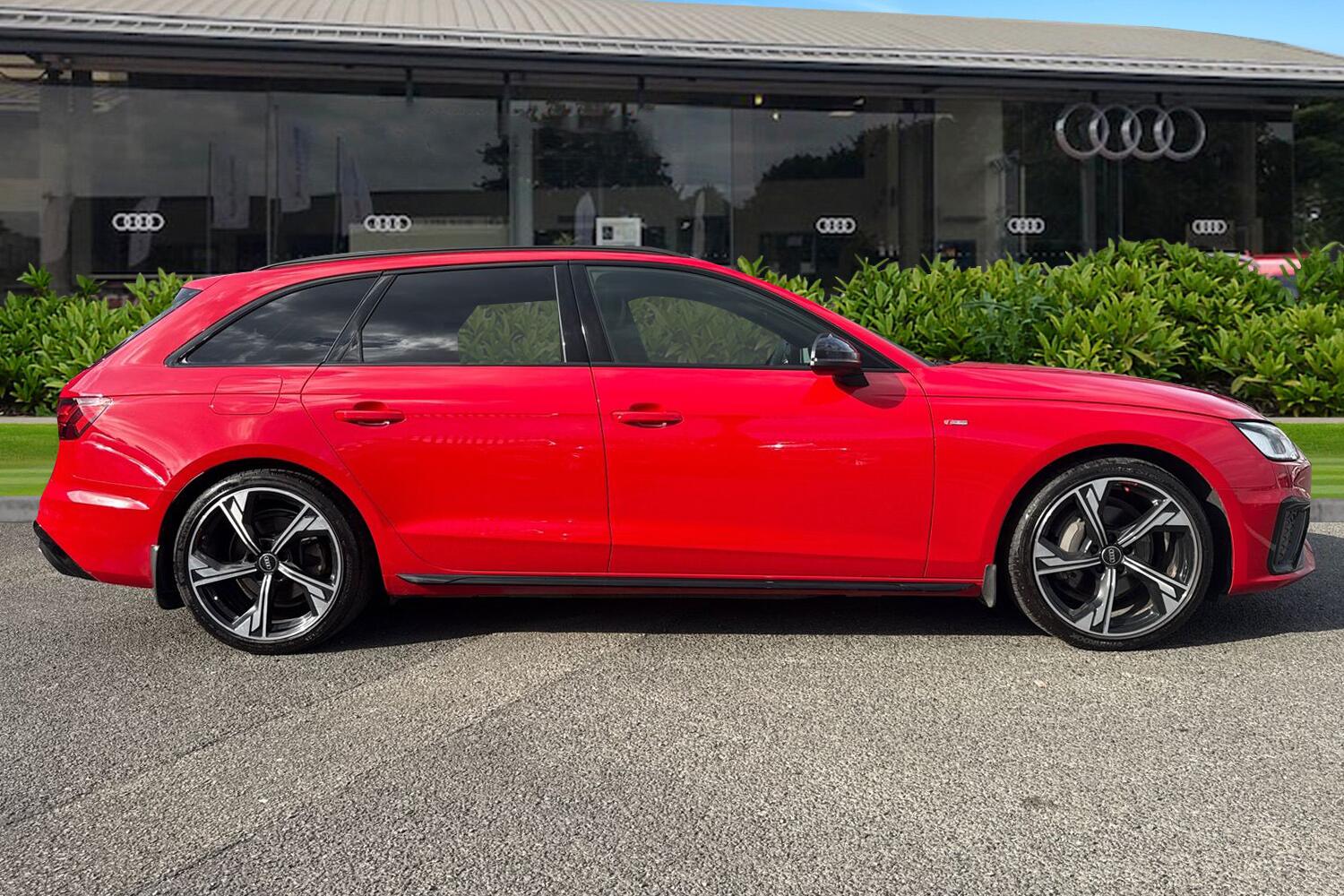 Used Audi A4 2022 for sale - 77779660: Photo 3