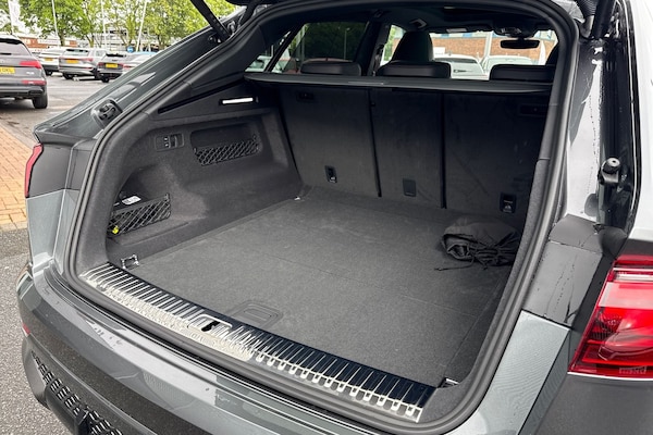 Used Audi RS Q8 2025 for sale - 74834843: Photo 31