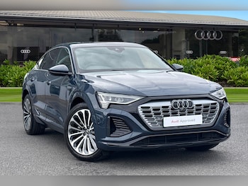 Used Audi Q8 2023 for sale - 77700629: Photo