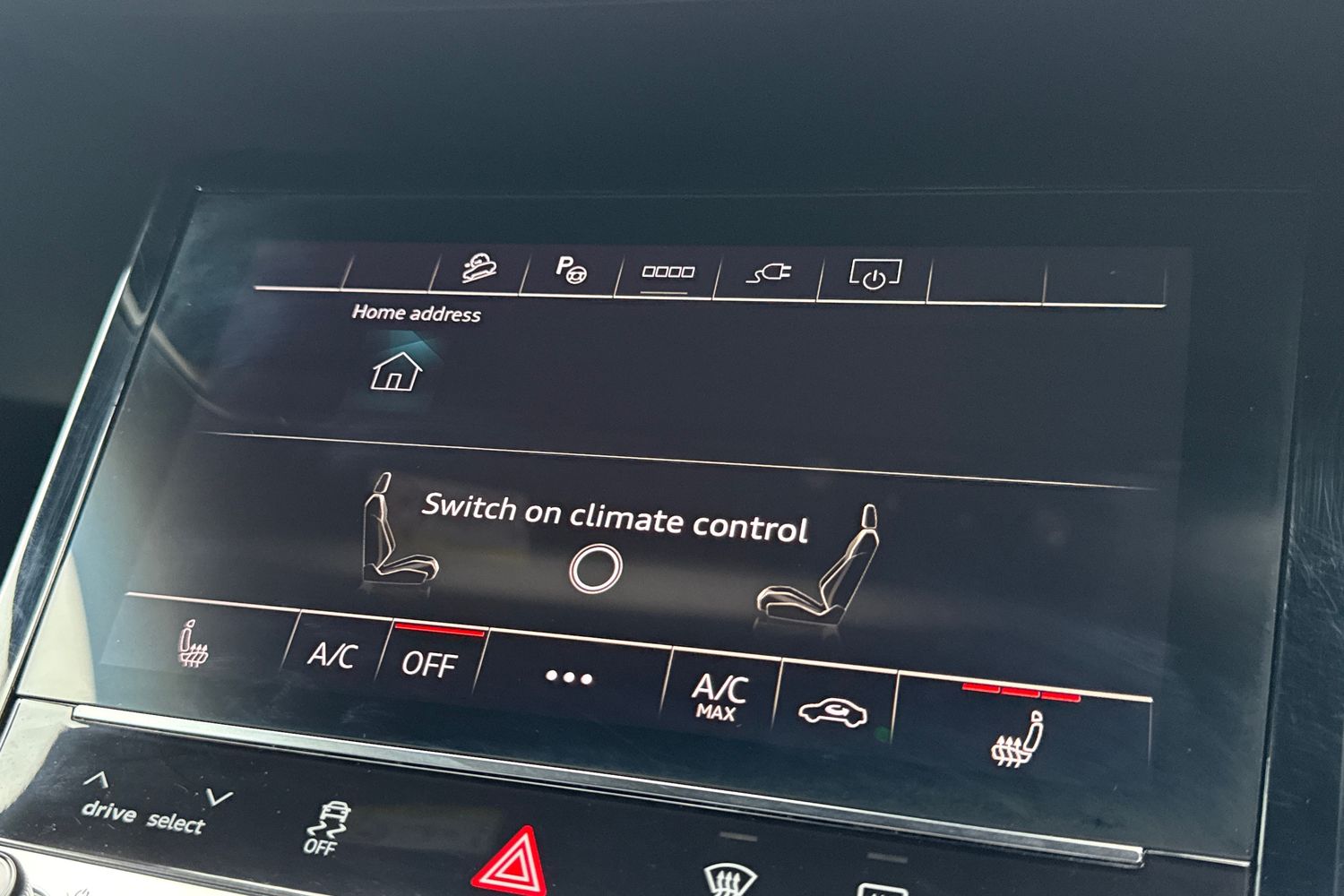 Used Audi Q8 2023 for sale - 77700629: Photo 22