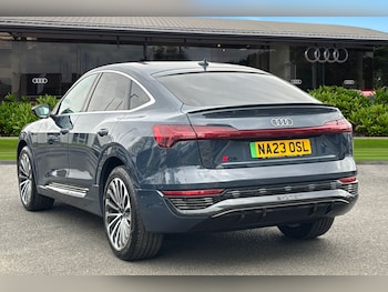 Used Audi Q8 2023 for sale - 77700629: Photo