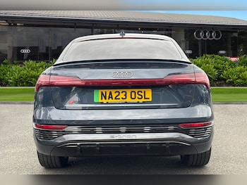 Used Audi Q8 2023 for sale - 77700629: Photo