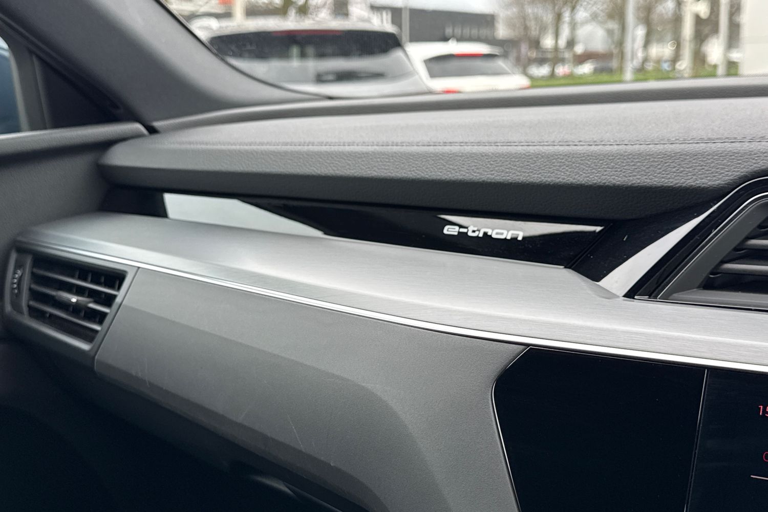 Used Audi Q8 2023 for sale - 77700629: Photo 56