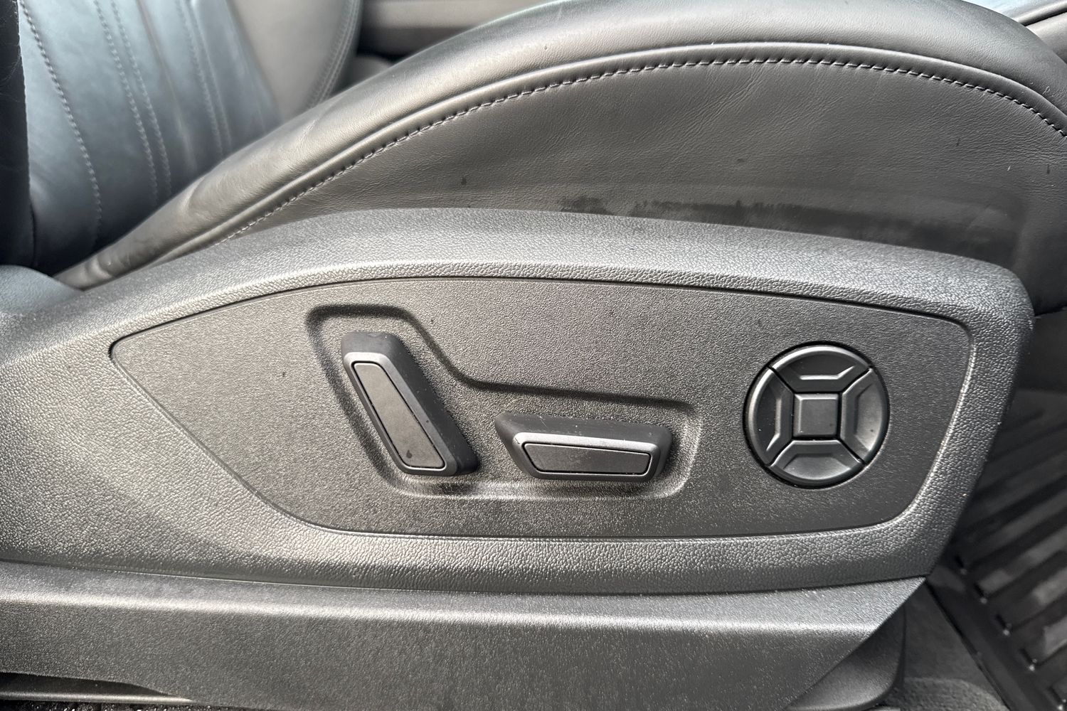 Used Audi e-tron 2022 for sale - 76461037: Photo 46