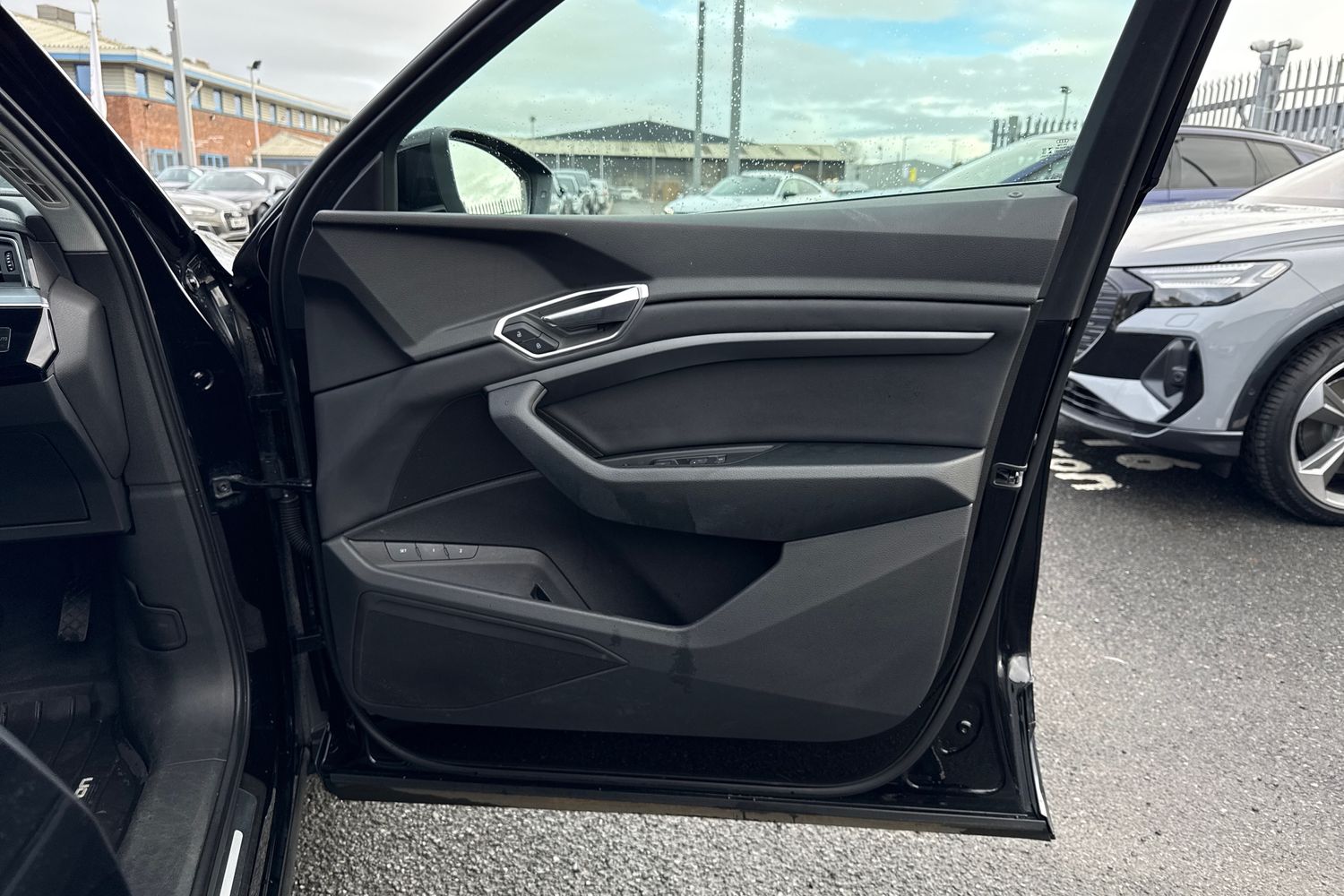 Used Audi e-tron 2022 for sale - 76461037: Photo 48