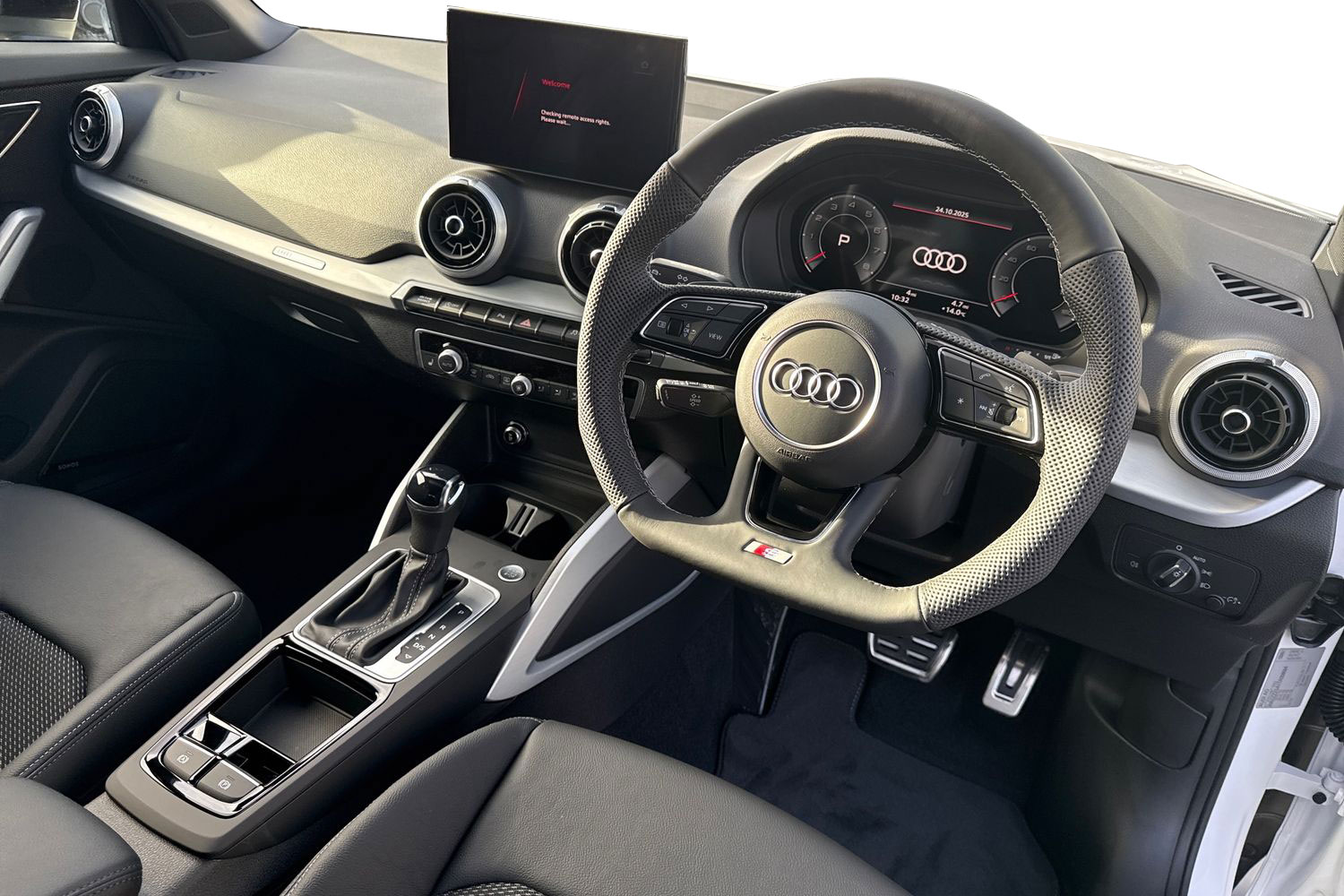 Used Audi Q2 2025 for sale - 76374767: Photo 13