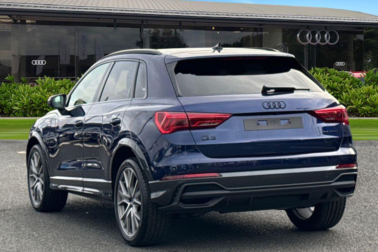 Used Audi Q3 2025 for sale - 76253284: Photo 2