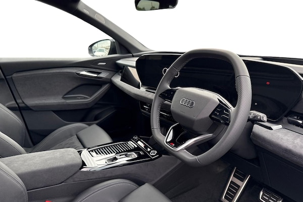 Used Audi Q6 e-tron 2025 for sale - 75412168: Photo 13