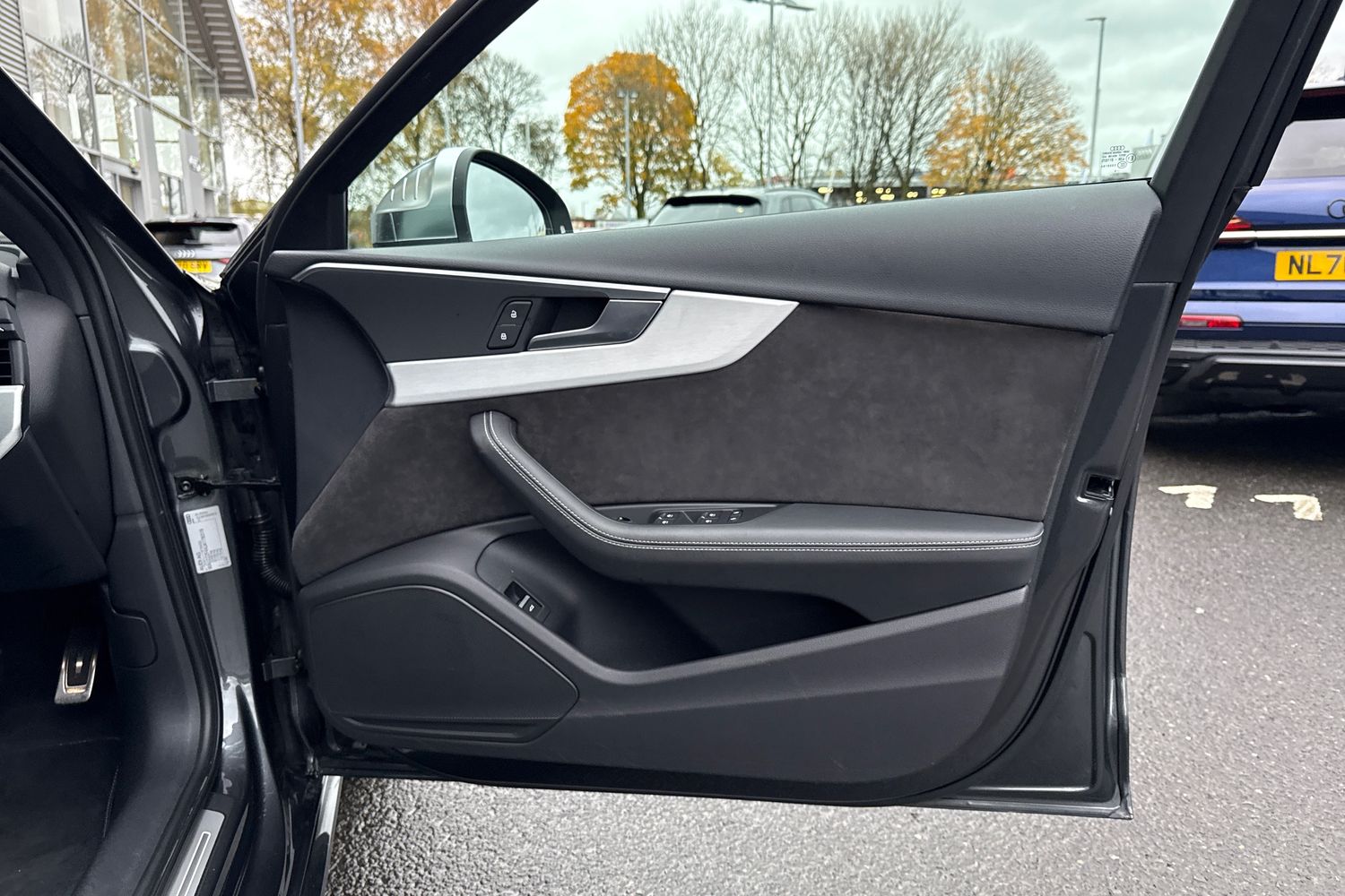 Used Audi A4 2018 for sale - 76495067: Photo 46