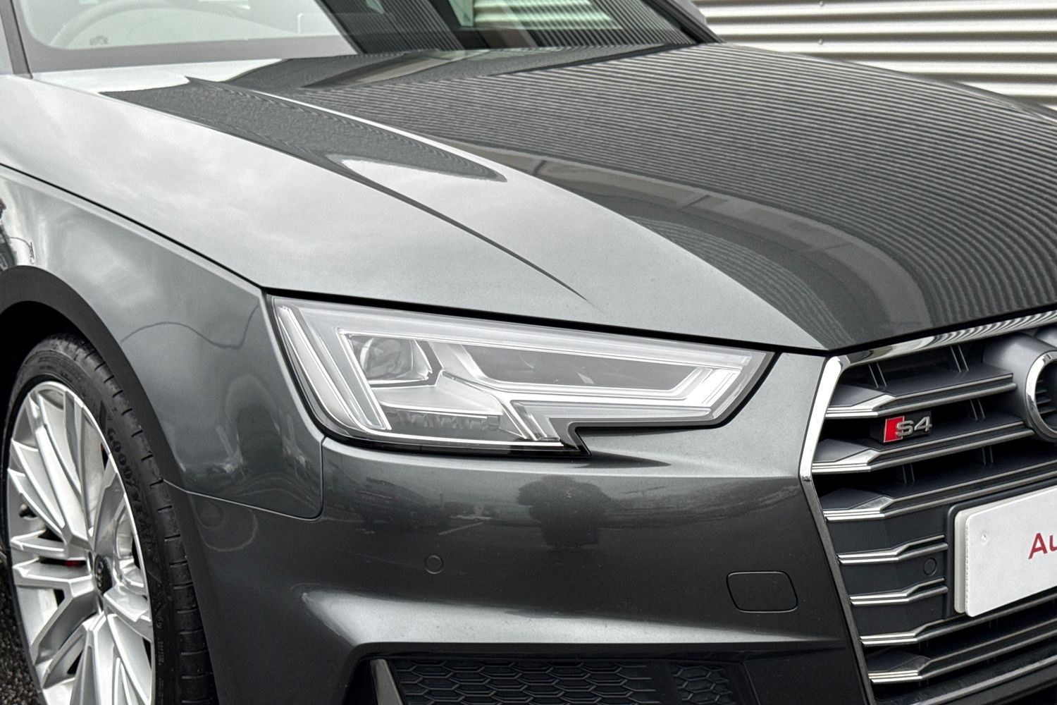 Used Audi A4 2018 for sale - 76495067: Photo 8