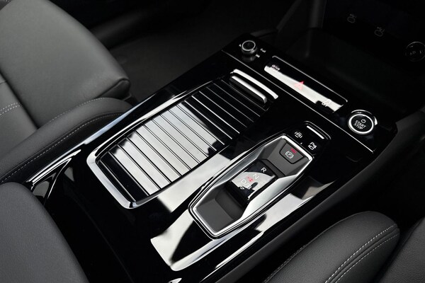 Used Audi Q6 e-tron 2025 for sale - 75412156: Photo 22