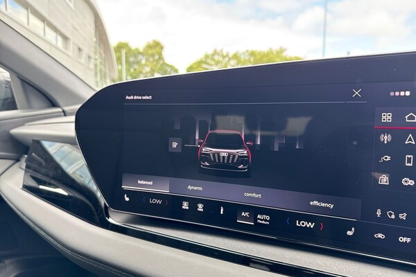 Used Audi Q6 e-tron 2025 for sale - 75412156: Photo 54