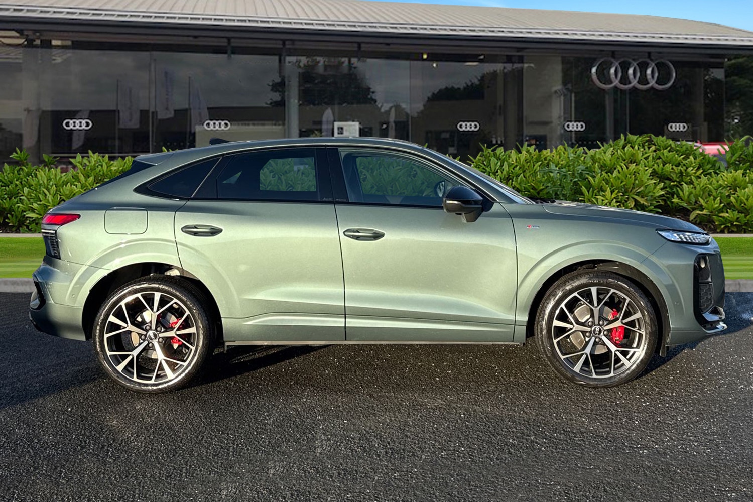 Used Audi Q3 2026 for sale - 77313040: Photo 3