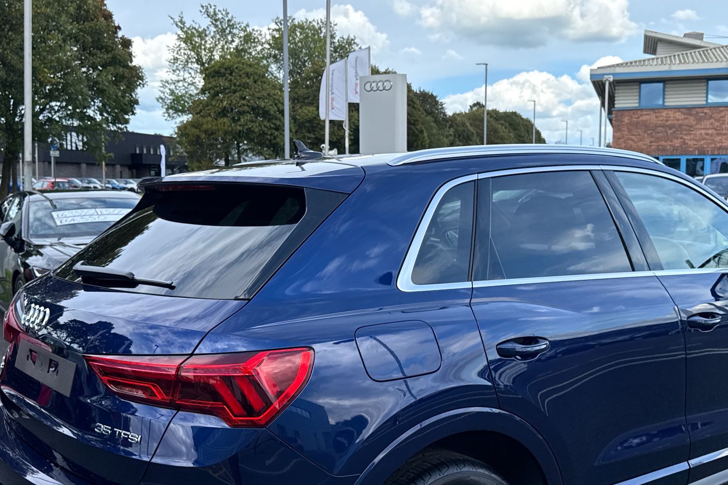 Vehicle 29