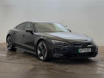 2024 - Carbon Black 440,00 kW 4-Door