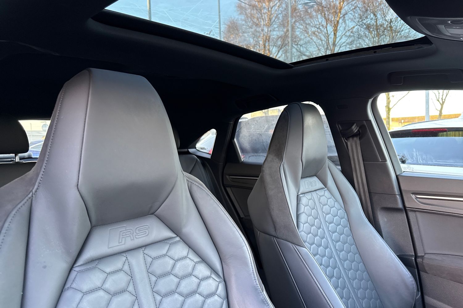 Used Audi RS Q3 2022 for sale - 77368519: Photo 24