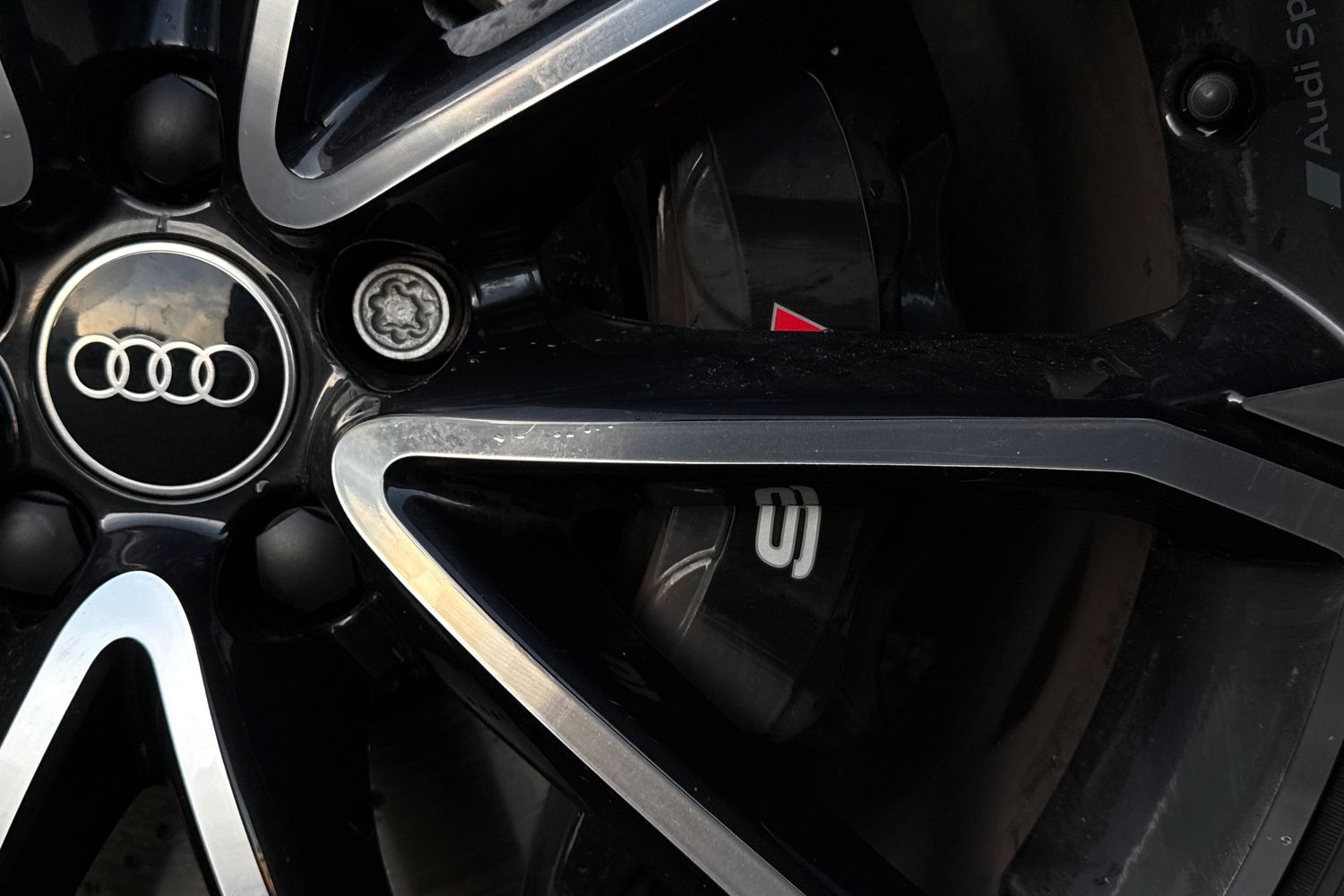 Used Audi RS Q3 2022 for sale - 77368519: Photo 27