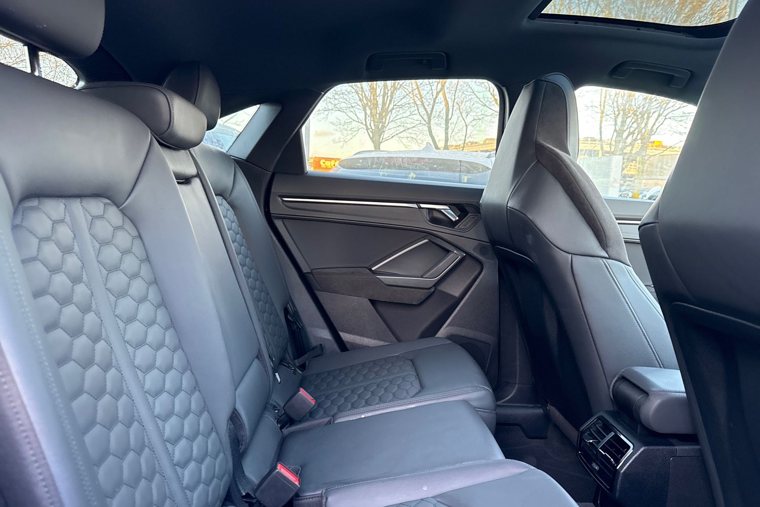 Used Audi RS Q3 2022 for sale - 77368519: Photo 38