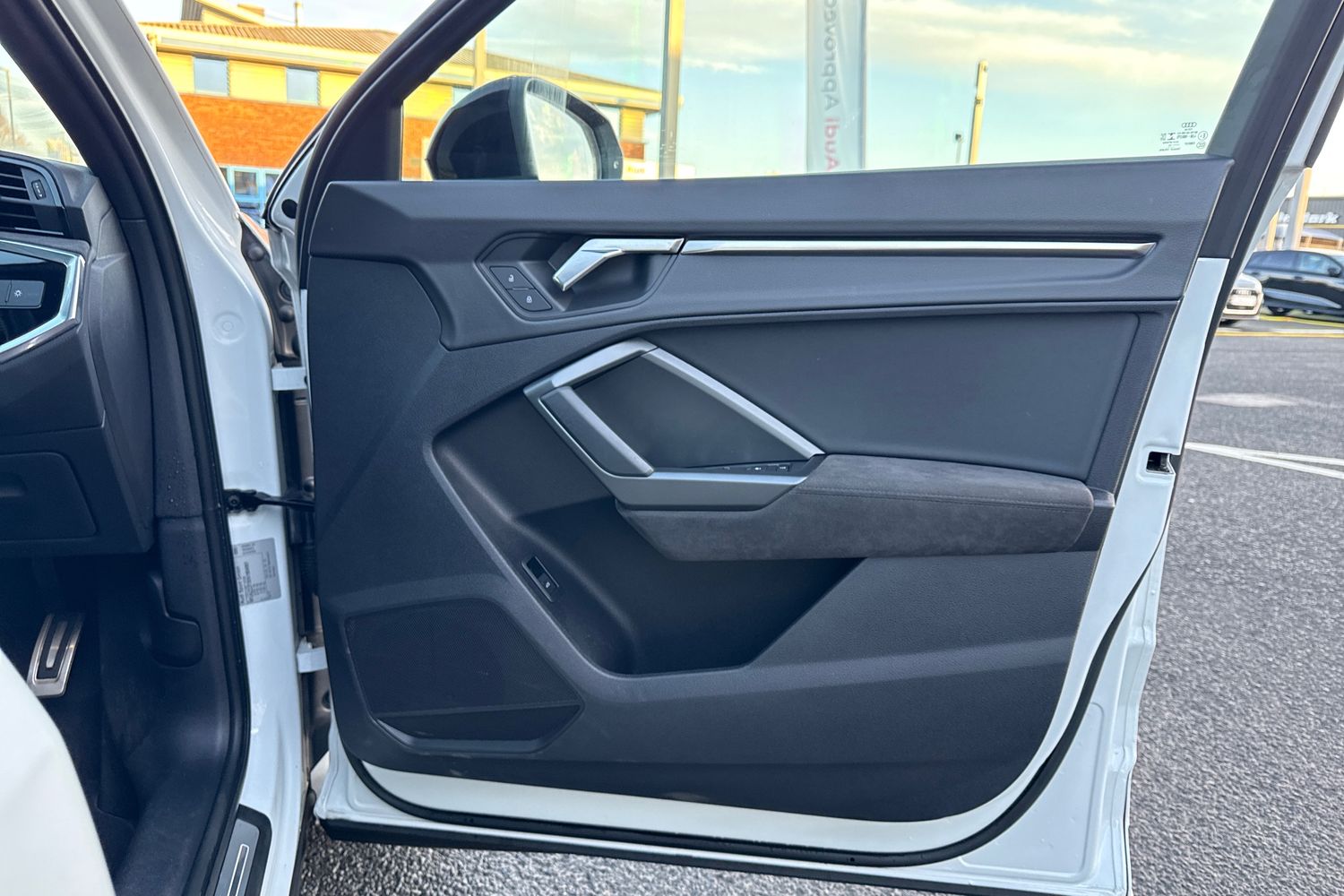 Used Audi RS Q3 2022 for sale - 77368519: Photo 47