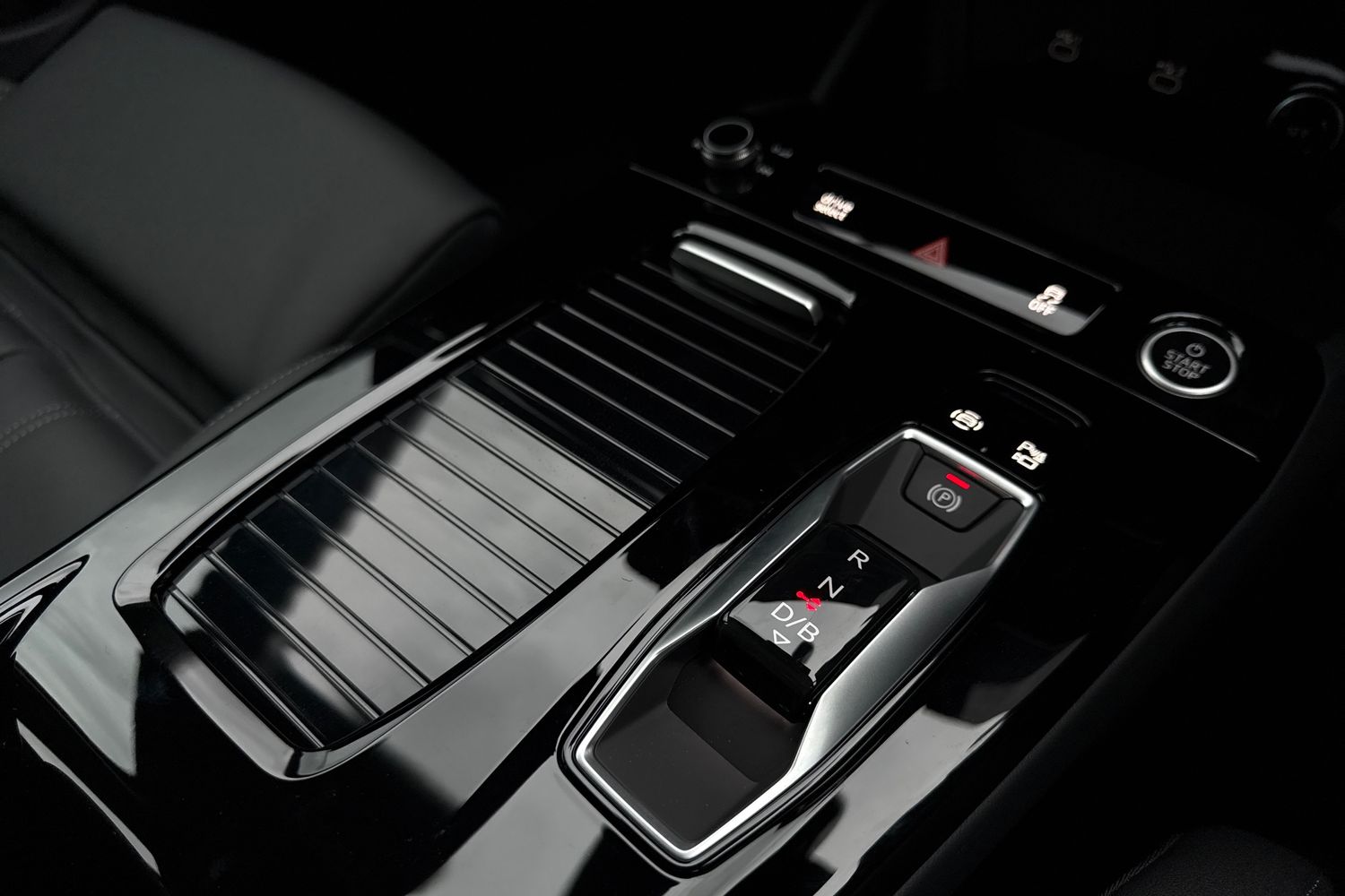 Used Audi Q6 e-tron 2024 for sale - 77287158: Photo 23