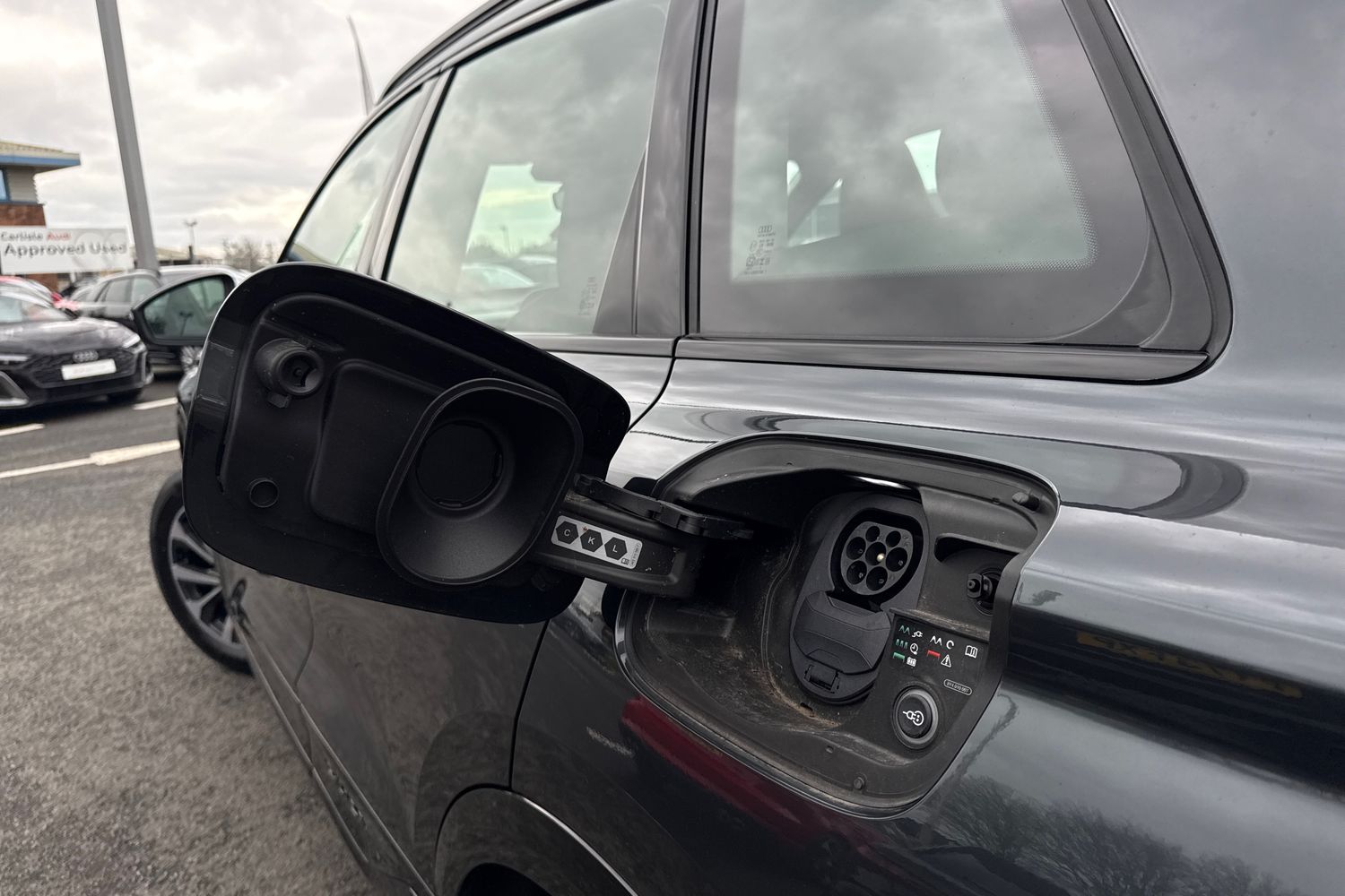 Used Audi Q6 e-tron 2024 for sale - 77287158: Photo 27