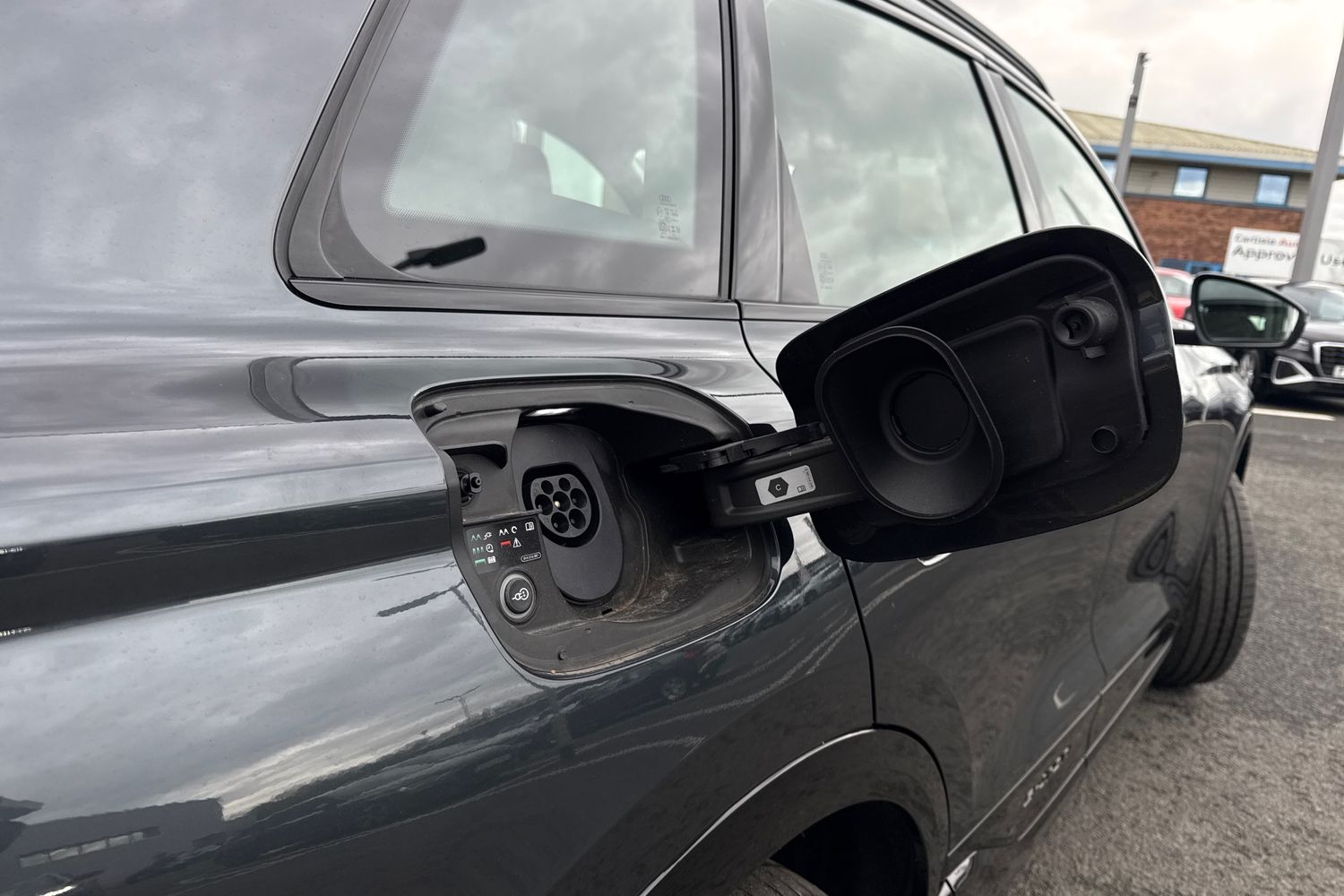 Used Audi Q6 e-tron 2024 for sale - 77287158: Photo 28